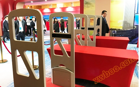 工业RFID读写器用于会议签到考勤